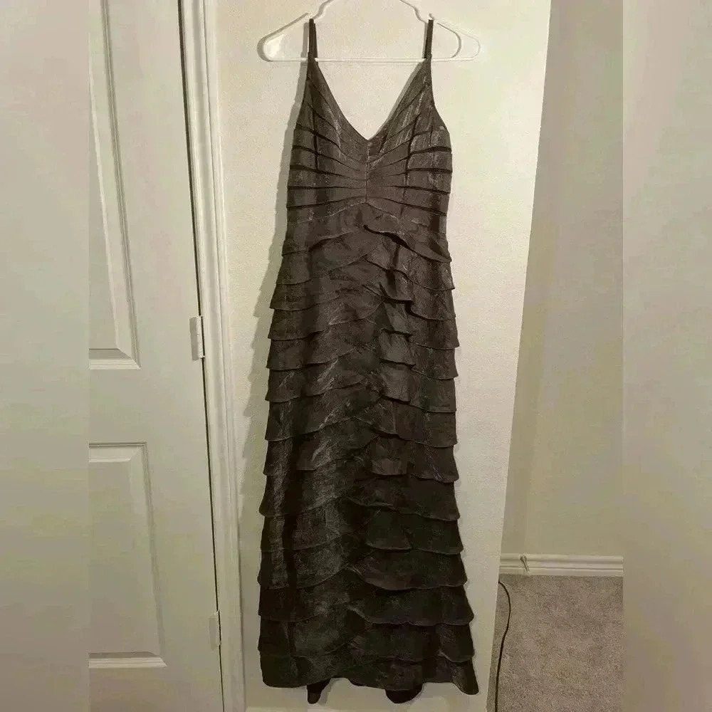Adrianna Papell Occasions Long Pleated Dress Iridescent Brown Womens Size 6